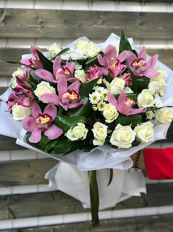 Букет цветов из: Розы и Хризантемы в Духовщине