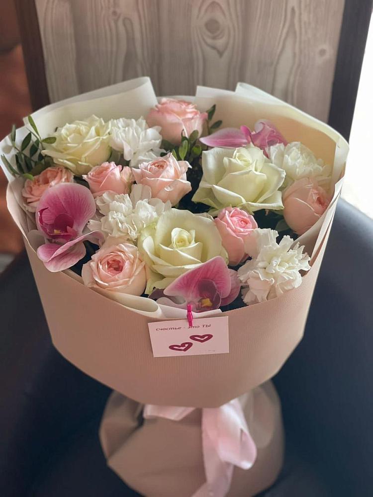 Букет цветов из: Орхидеи, Розы и Гвоздики в Духовщине