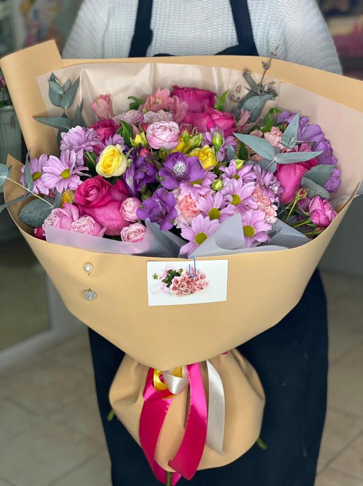 Букет цветов из: Хризантемы, Гвоздики и Альстромерии в Духовщине