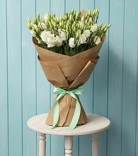 Букет цветов из:  Лизиантусы в Духовщине