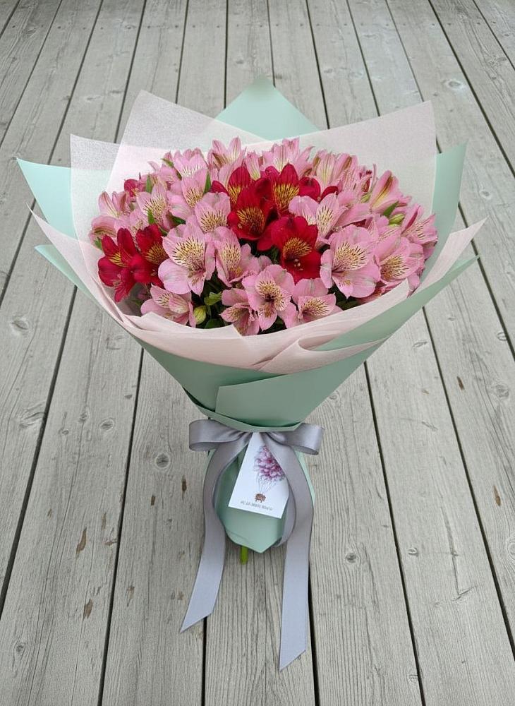 Букет цветов из: Альстромерии в Духовщине